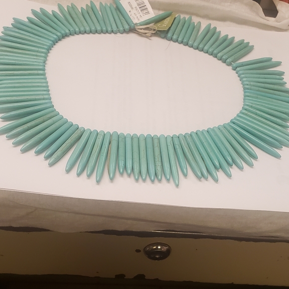 Necklace - Picture 2 of 3